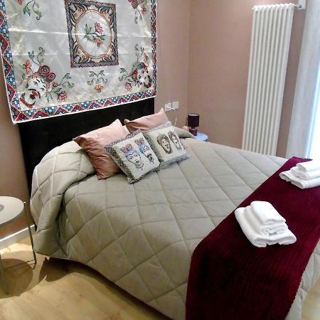 Massimo Luxury Rooms Palermo Zewnętrze zdjęcie
