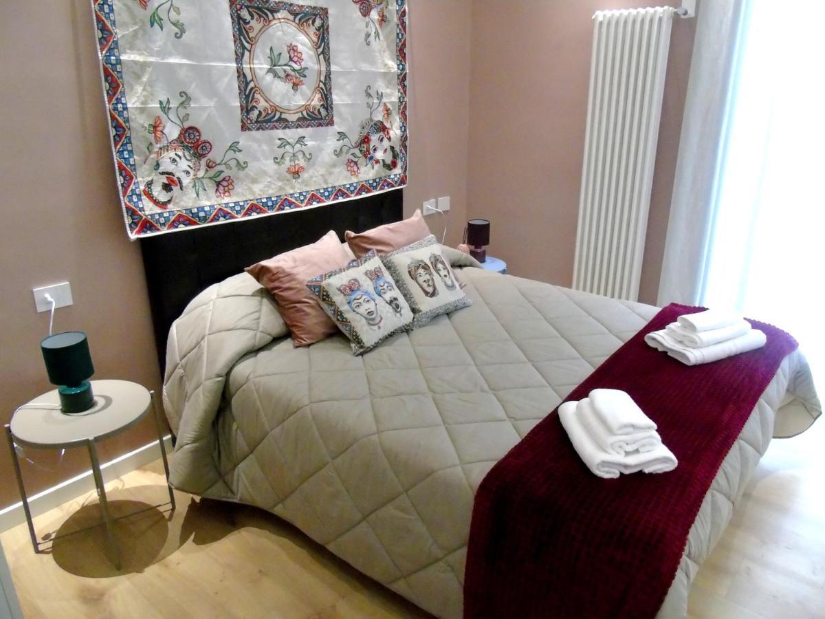 Massimo Luxury Rooms Palermo Zewnętrze zdjęcie