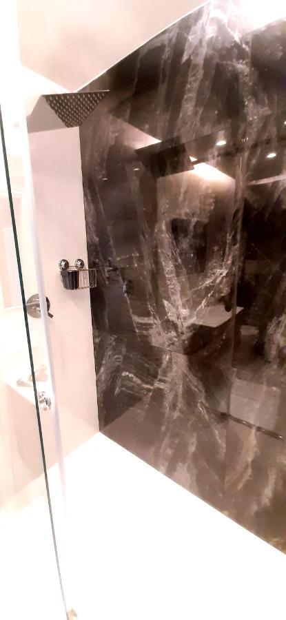 Massimo Luxury Rooms Palermo Zewnętrze zdjęcie