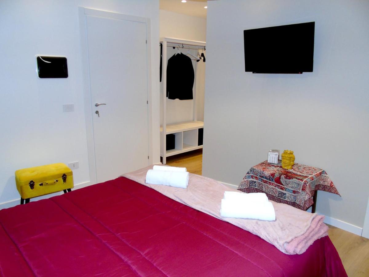 Massimo Luxury Rooms Palermo Zewnętrze zdjęcie